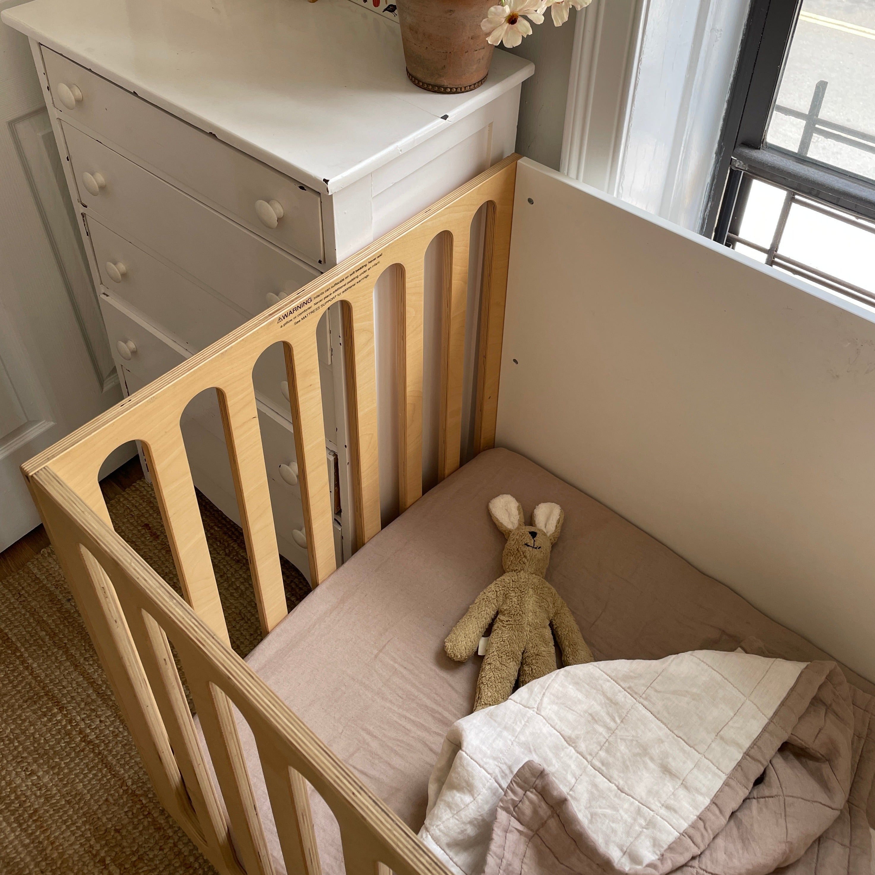 Crib Sheets in Soft Breathable European Linen Wilet